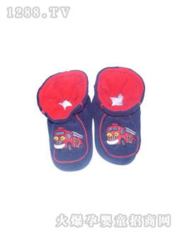 һ����ɫ��Ь