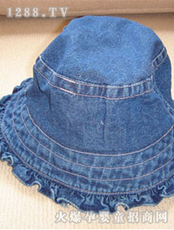 б���޲�ŮӤñ