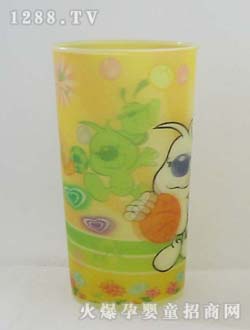 3D黄色直身儿童水杯