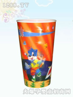 ��ɫ����è��ͨ��