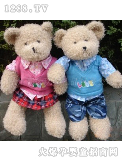 毛绒玩具泰迪熊
