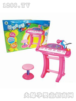 Ƥ��ϣ��ɫ���ϵ�����