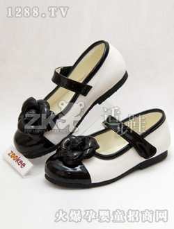 zk�ڻ�����ƤЬ