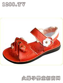 PAMPOLINA ��ɫͯЬ