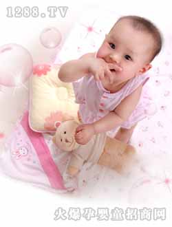 润婴宝带扣哈衣