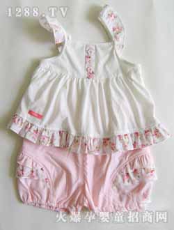 润婴宝吊带套装粉色