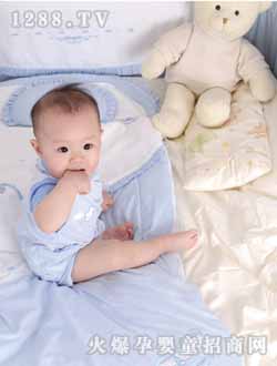 润婴宝连体哈衣蓝色