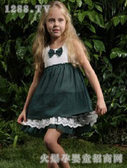 ���ݺ��Ǻڰ׵���ȹ