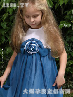 ���ݺ�����ɫ����ȹ