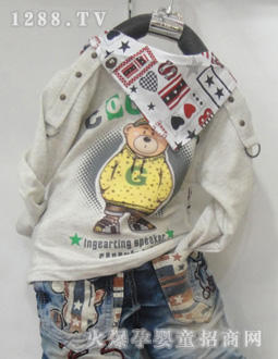 ��������ɫ��ͯ��װ