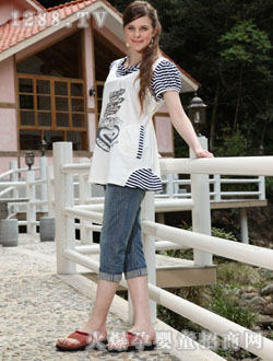 �ϱ��Ű�ɫʱ��yunf����