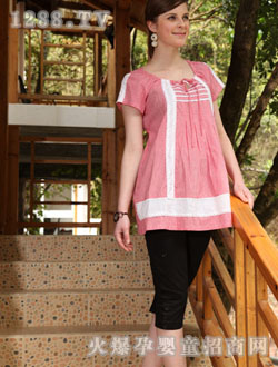 �ϱ��ŷۺ�ɫyunf����