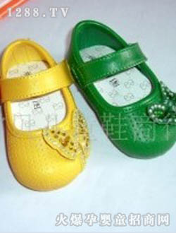 ��ѩ�϶�������ѧ����ƤЬ