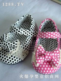 ��ѩ�϶��＾�ƤЬ