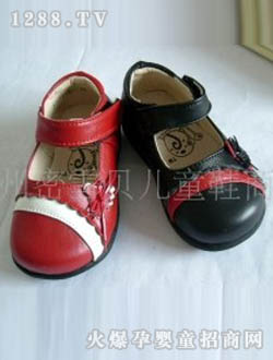 ��ѩ�϶�ʱ����Ƥ��ƤЬ