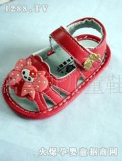 ��ѩ�϶��ɰ�Ů����ƤЬ