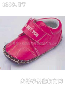 �����ɫ����Ь