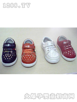 С����ʱ��yingeЬ