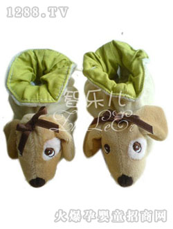 ���ֶ�С����yingeЬ