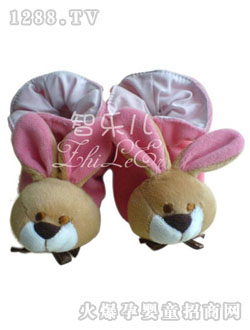 ���ֶ�С����yingeЬ