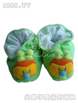 ���ֶ�С����yingeЬ