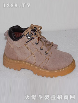 ����׻�ţ��Ь