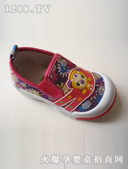 ����ע�ܵ�ͯ��ЬB57128