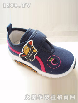 ����ע�ܵ�ͯ��ЬB10015