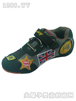 ������ͯ��Ьī��ɫ��ɫ837