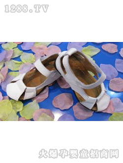 ������ͯЬ���������ɫ��Ь