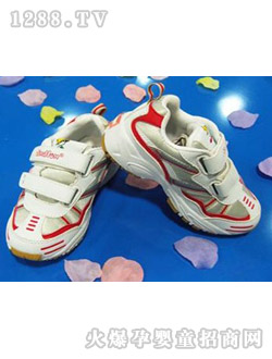 ������ͯЬ�˶�ר�Ұ׺�ɫ