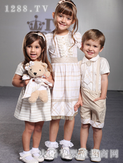 �����ٸ�������ȹ