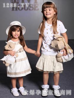 ������������װ