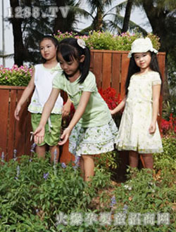 ����ͯ��ɫȹ