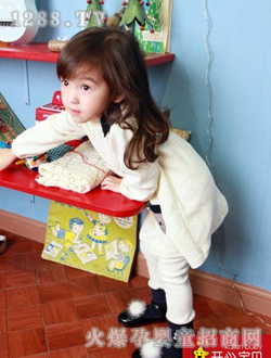 开心宝贝白色套装