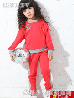 开心宝贝红色女童套装
