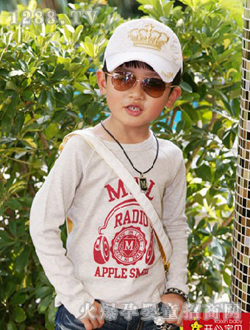 开心宝贝白色秋衣