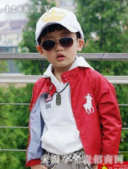 开心宝贝红色外套