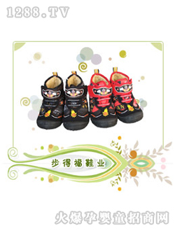 ��ʿͯЬ�ں�ɫ