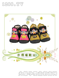 ��ʿͯЬ��ͨװ��