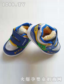 ������ҳ��ɫСͯЬ