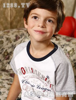 �����а�ɫ��ͯ��װ