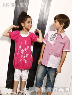 �����зۺ�ɫͯװ