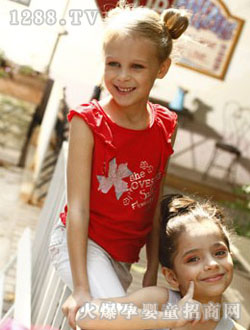 �����к�ɫŮͯ��װ