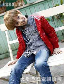 �����к�ɫ����