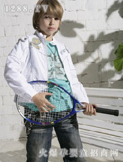 ���²��˰�ɫ�˶���ɫͯװ