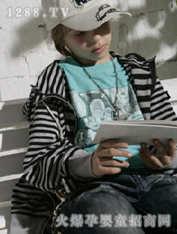 ���²��˻�ɫ����ͯװ