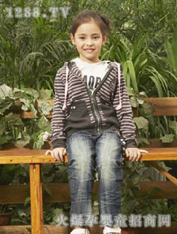 ���²���Ůͯװ