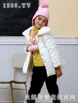 ���²��˰�ɫ��װ