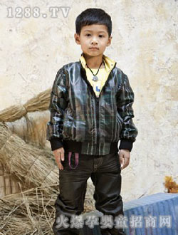 ���²��˶�ͯװ